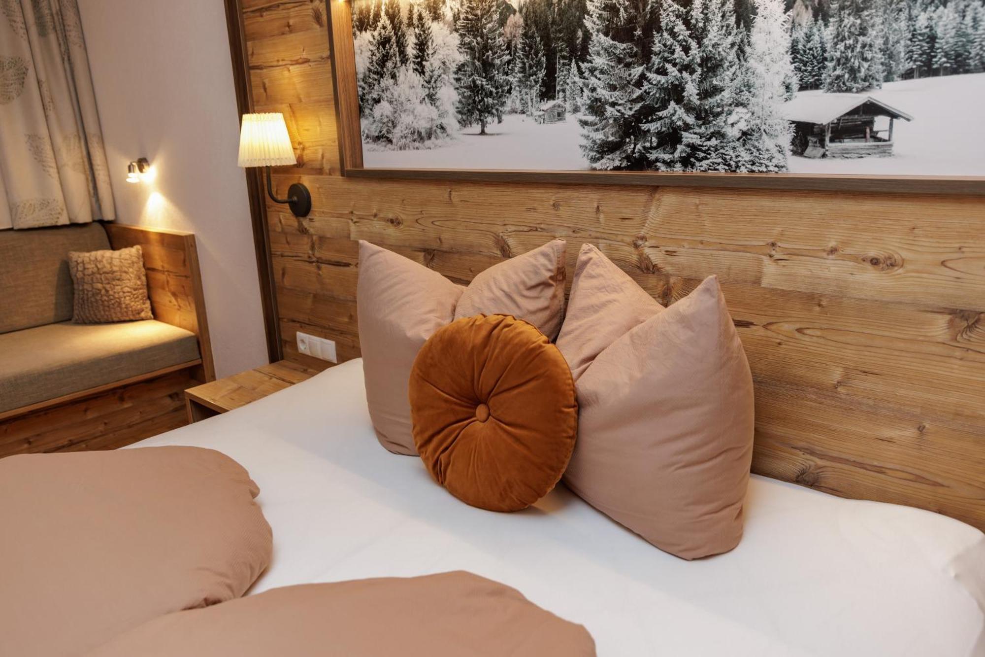 Apartmenthaus Goldeck Ried im Oberinntal Kültér fotó