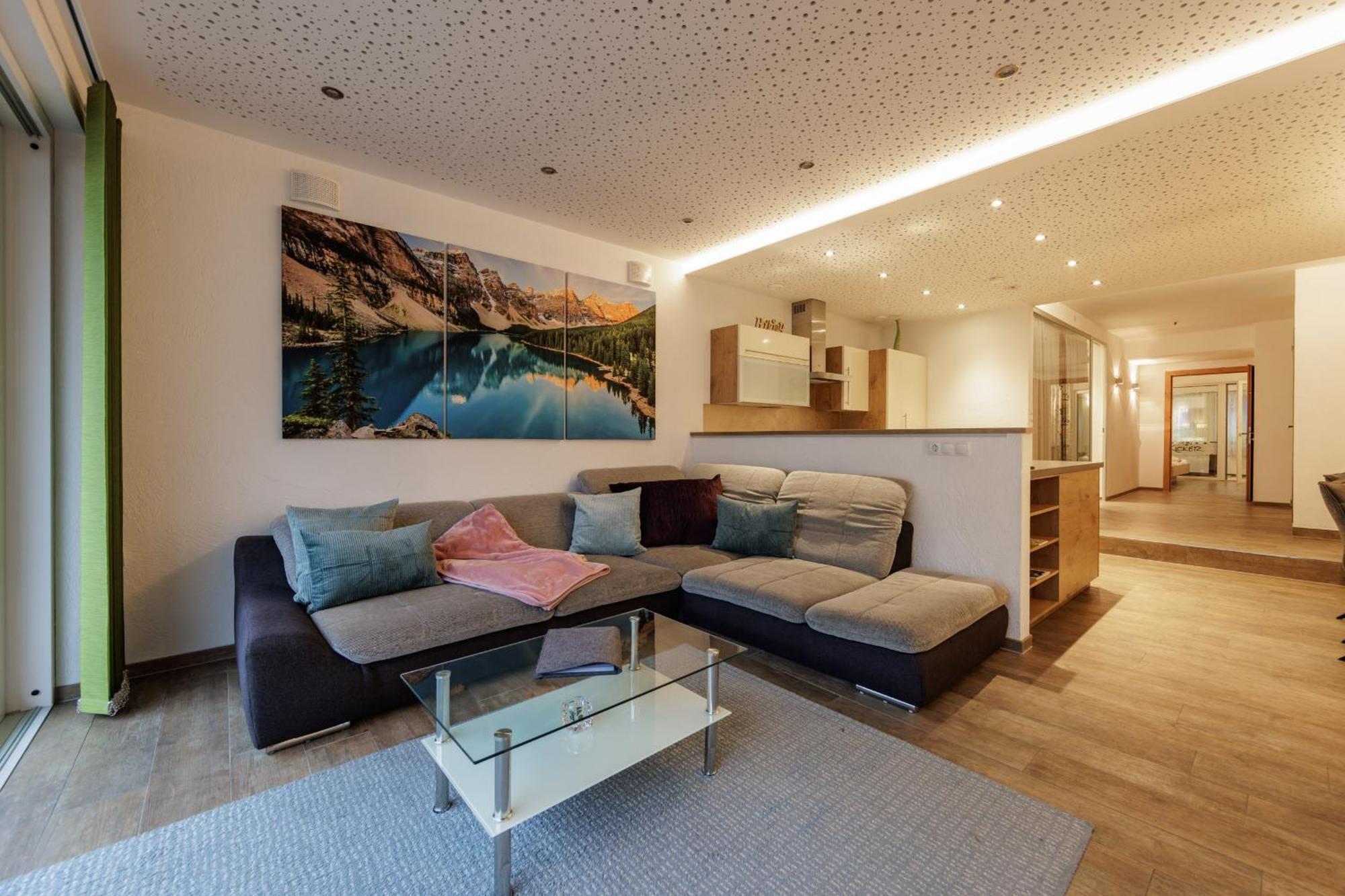 Apartmenthaus Goldeck Ried im Oberinntal Kültér fotó