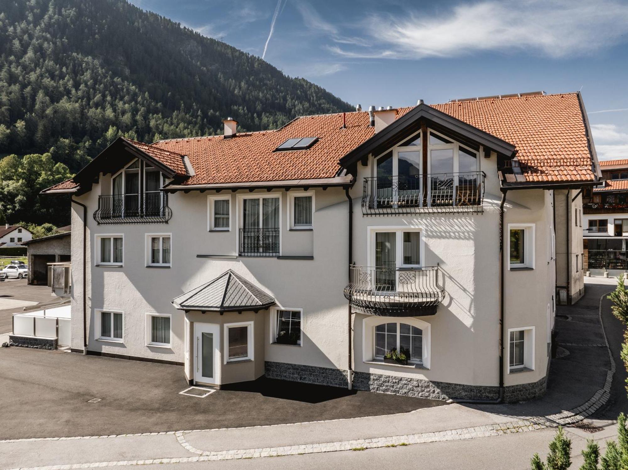 Apartmenthaus Goldeck Ried im Oberinntal Kültér fotó